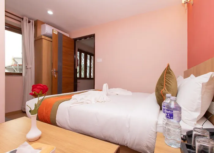 Hotel Nepal Paradise Pvt Ltd 3*